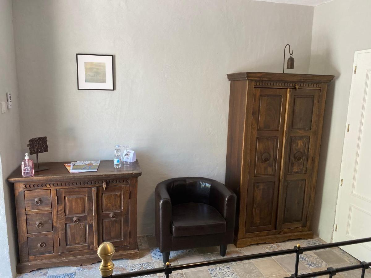 B&B Los Lujos Oria Ngoại thất bức ảnh